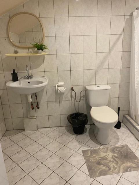 Kuru Guest House מראה חיצוני תמונה