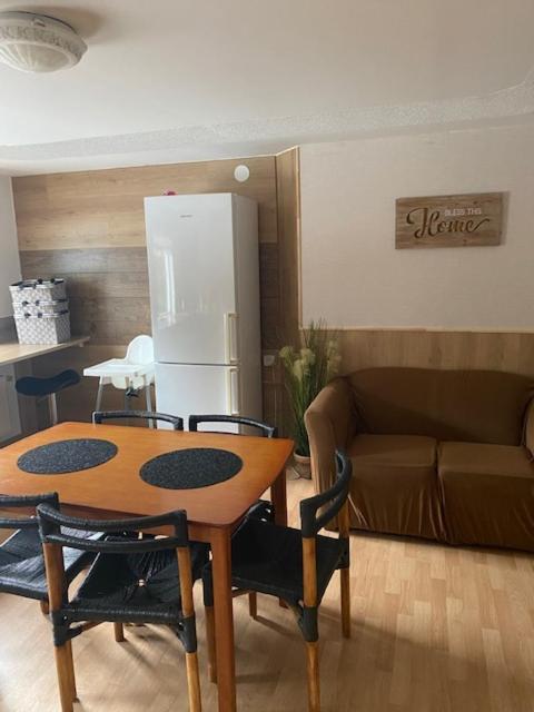 Kuru Guest House מראה חיצוני תמונה