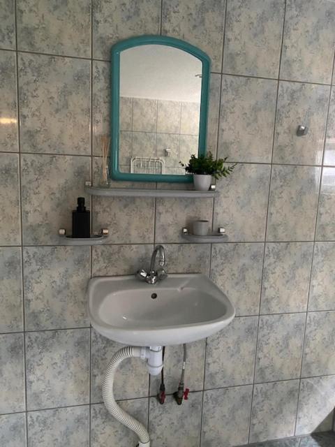 Kuru Guest House מראה חיצוני תמונה